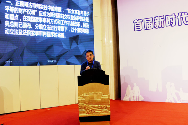 da62942a03cc423f9c099521239a9fe0.jpg 杨晓林_副本.jpg