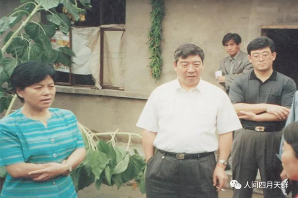 b6374afd6c424124b72e1746d1e2de9c.jpg 18_副本.jpg