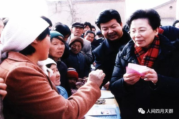 eb8f206bf83342eebf5359bd582f50ee.jpg 17_副本.jpg